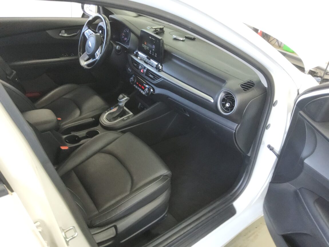 KIA ALL NEW K3 1.6 GASOLINE LUXURY 2020 - zdjęcie 14