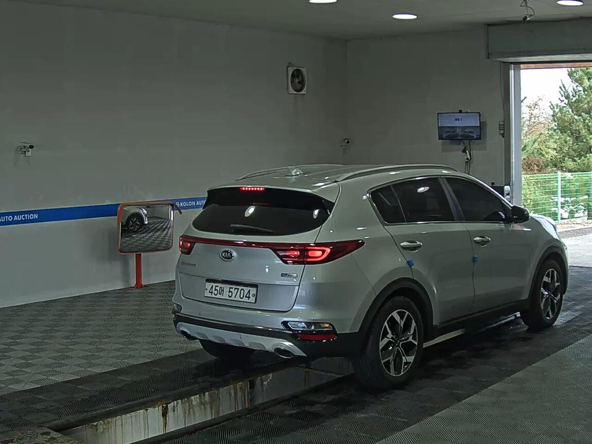 KIA SPORTAGE THE BOLD R2.0 DIESEL 2WD PRESTIGE 2019 - zdjęcie 5