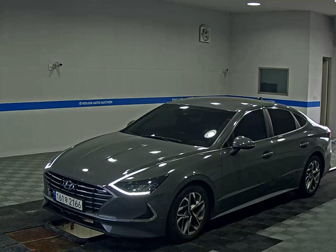 HYUNDAI SONATA (DN8) G2.0 PREMIUM FAMILY 2021 - zdjęcie 2