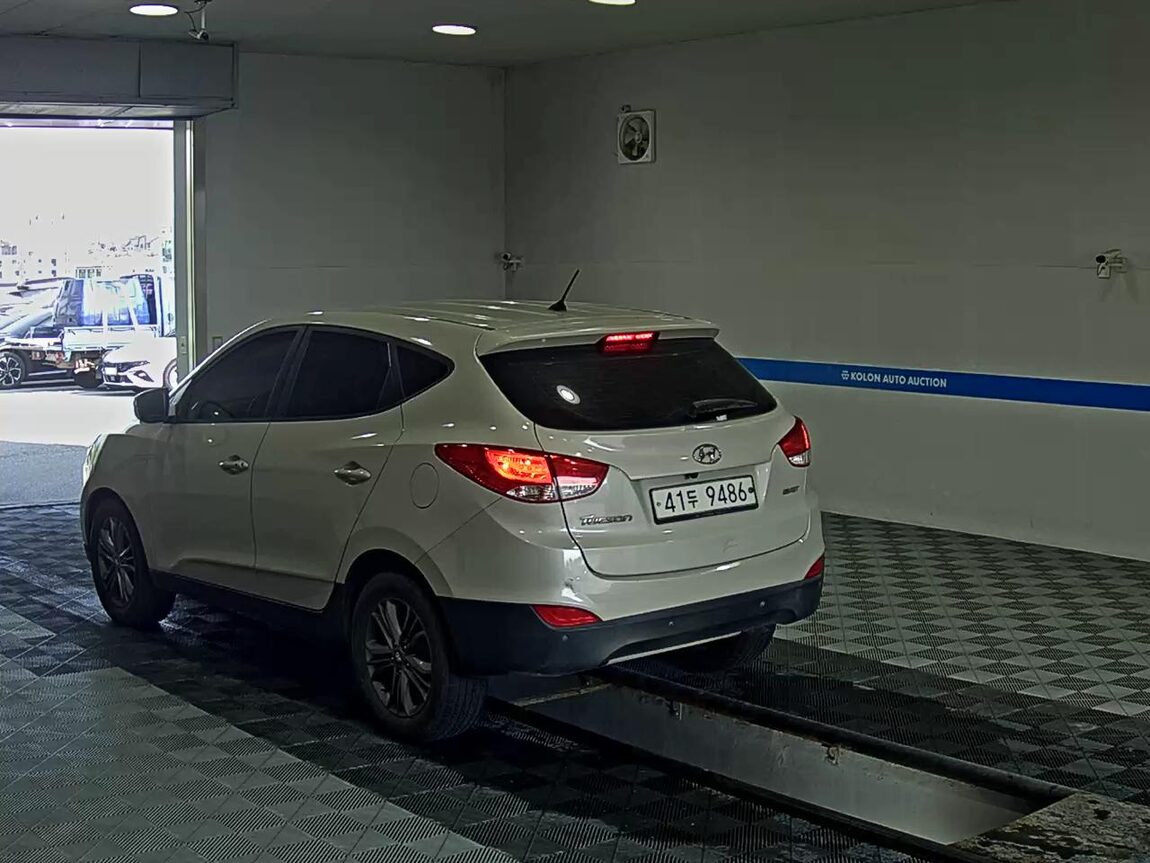 HYUNDAI NEW TUCSON ix DIESEL R2.0 2WD SMART SPECIAL 2014 - zdjęcie 6