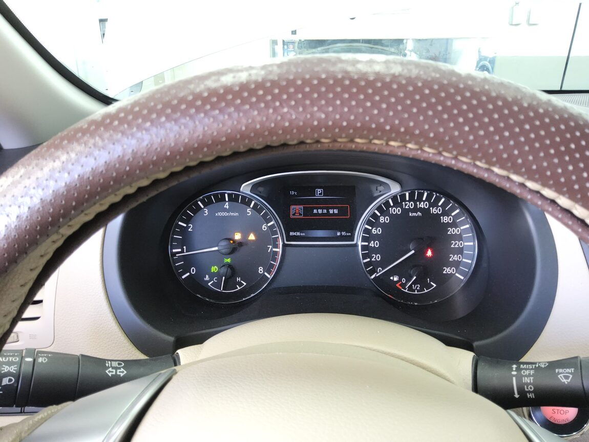 NISSAN ALTIMA (5TH GEN F/L) 2.5 SL 2017 - zdjęcie 9