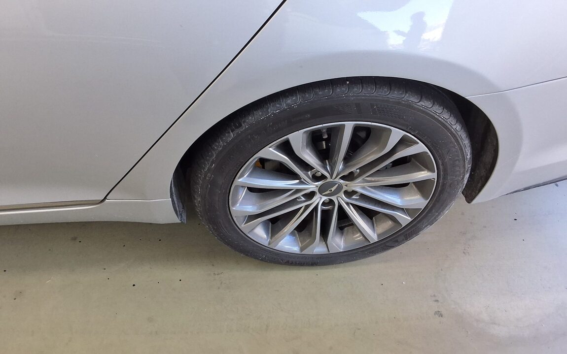 HYUNDAI GENESIS DH G330 AWD PREMIUM 2015 - zdjęcie 24