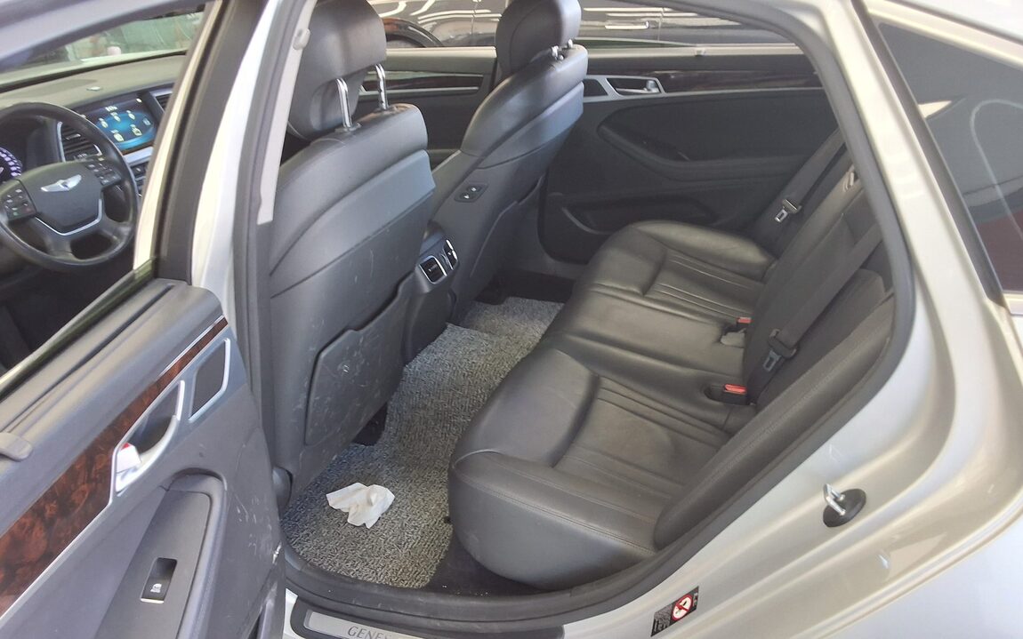 HYUNDAI GENESIS DH G330 AWD PREMIUM 2015 - zdjęcie 12