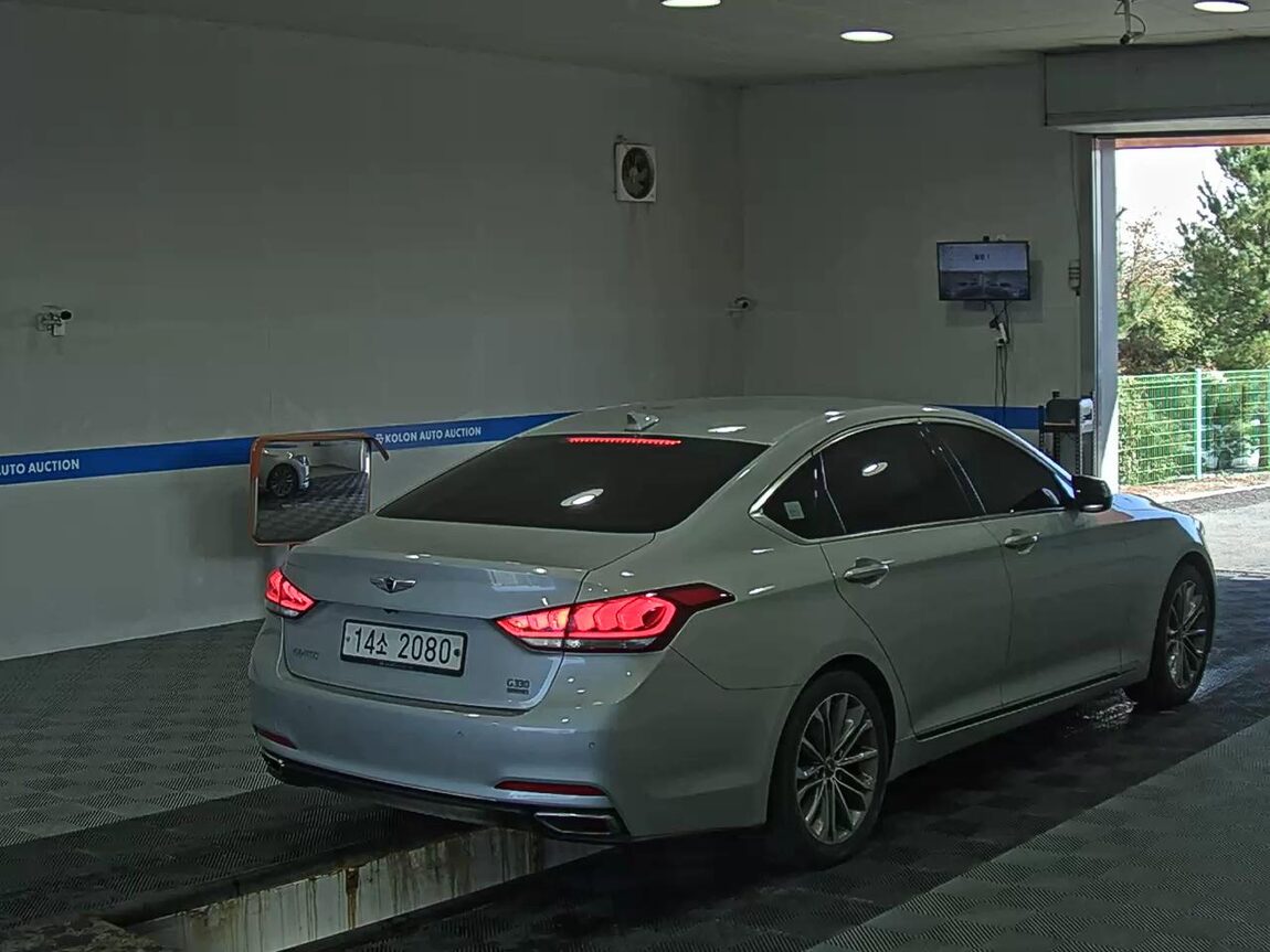 HYUNDAI GENESIS DH G330 AWD PREMIUM 2015 - zdjęcie 5