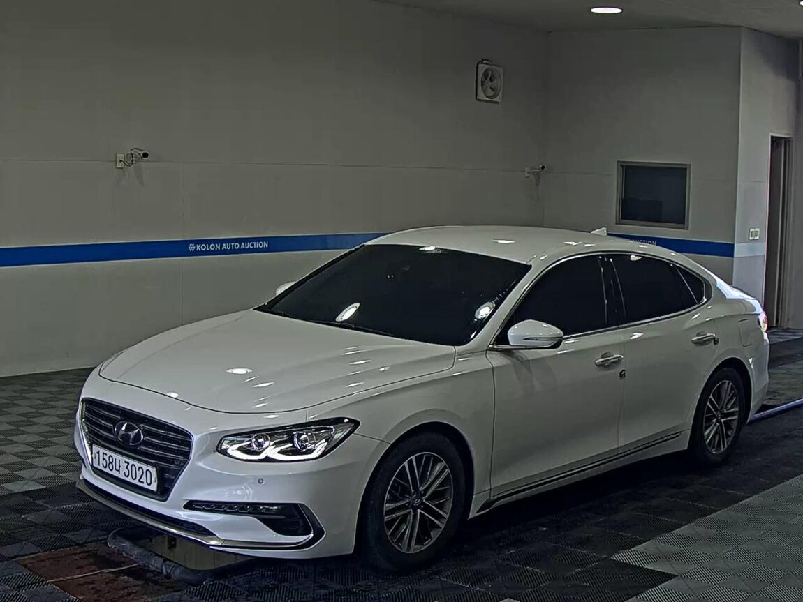 HYUNDAI GRANDEUR IG 2.4 GDi PREMIUM 2019 - zdjęcie 2