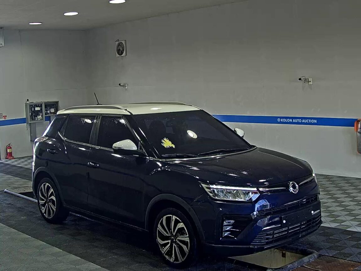 KG MOBILITY (SSANGYONG) VERY NEW TIVOLI 1.6 DIESEL 2WD V5 2020 - zdjęcie 3