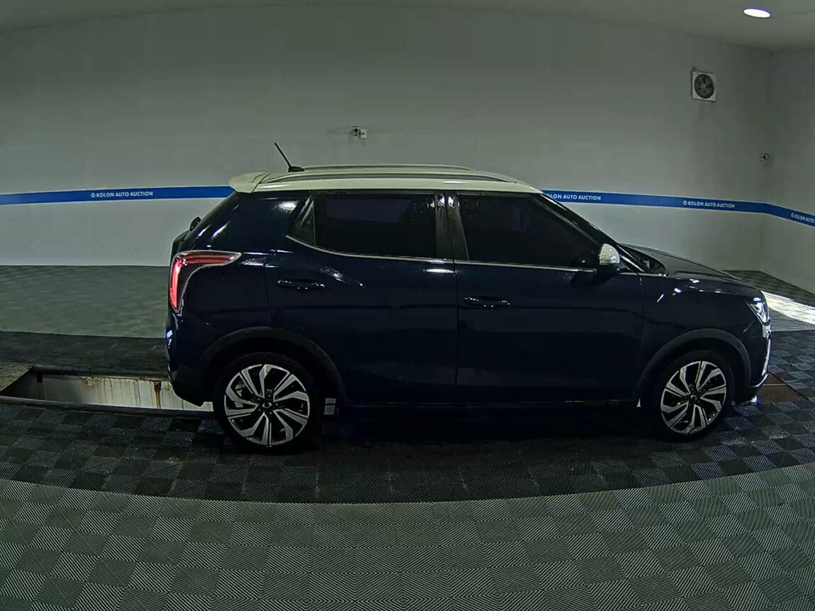 KG MOBILITY (SSANGYONG) VERY NEW TIVOLI 1.6 DIESEL 2WD V5 2020 - zdjęcie 4