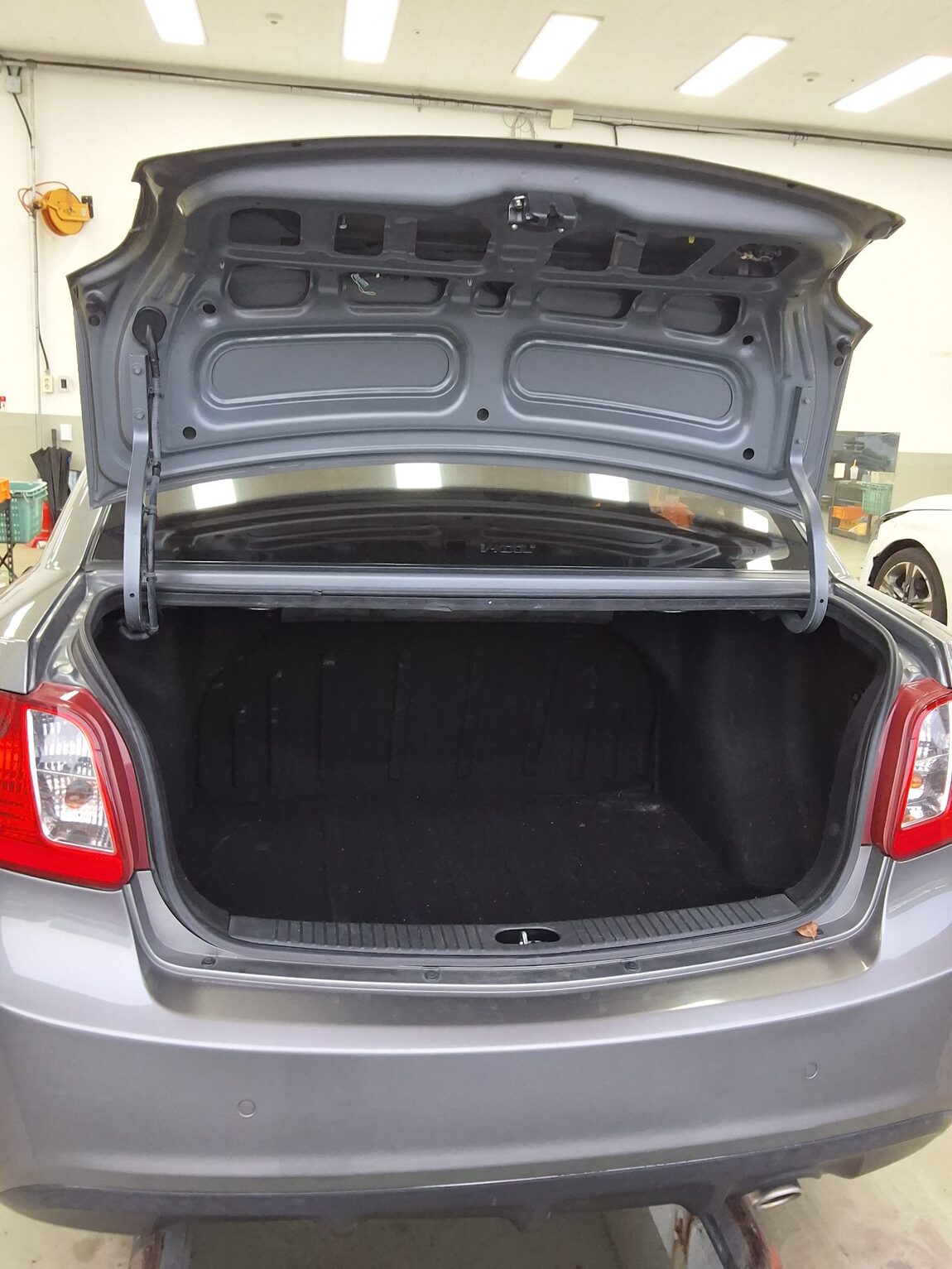 KIA PRIDE (NEW) 4-DOOR 1.6 CVVT SLX 2010 - zdjęcie 15