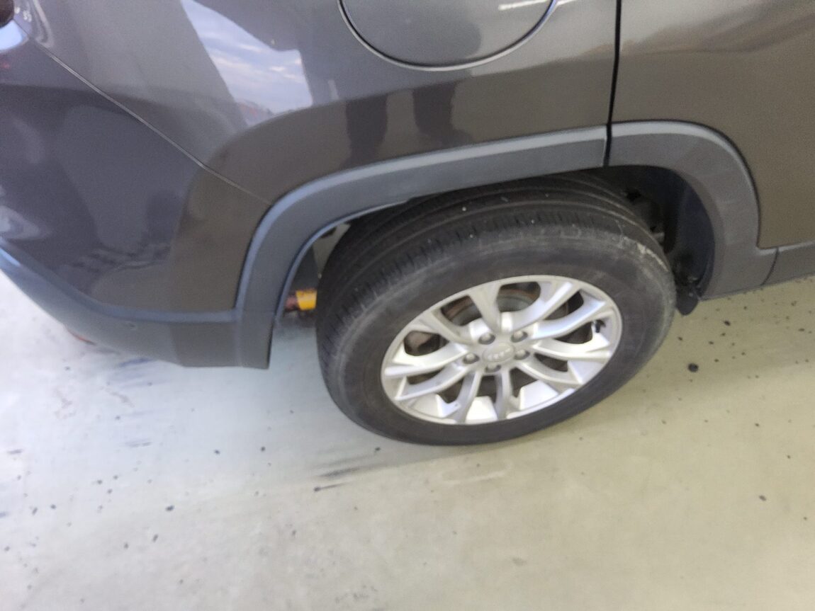 JEEP CHEROKEE (KL) 2.4 AWD LONGITUDE HIGH 2019 - zdjęcie 26