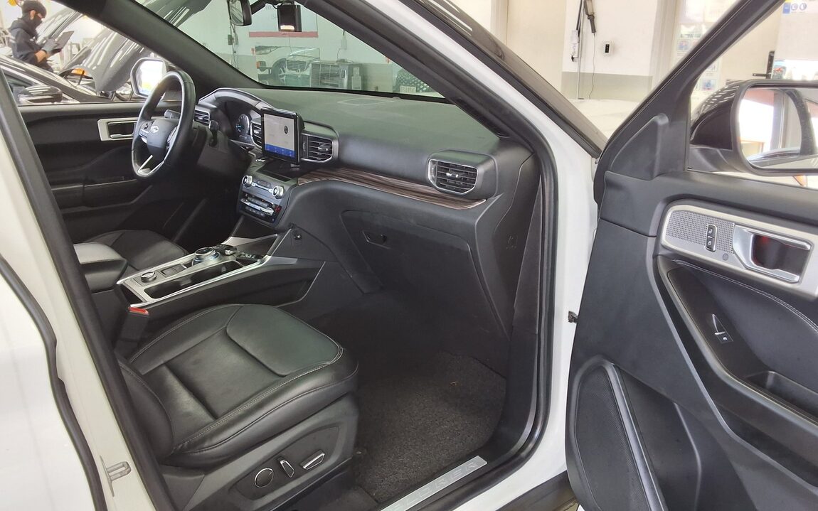 FORD EXPLORER (6TH GEN) 2.3 AWD LIMITED 2020 - zdjęcie 14