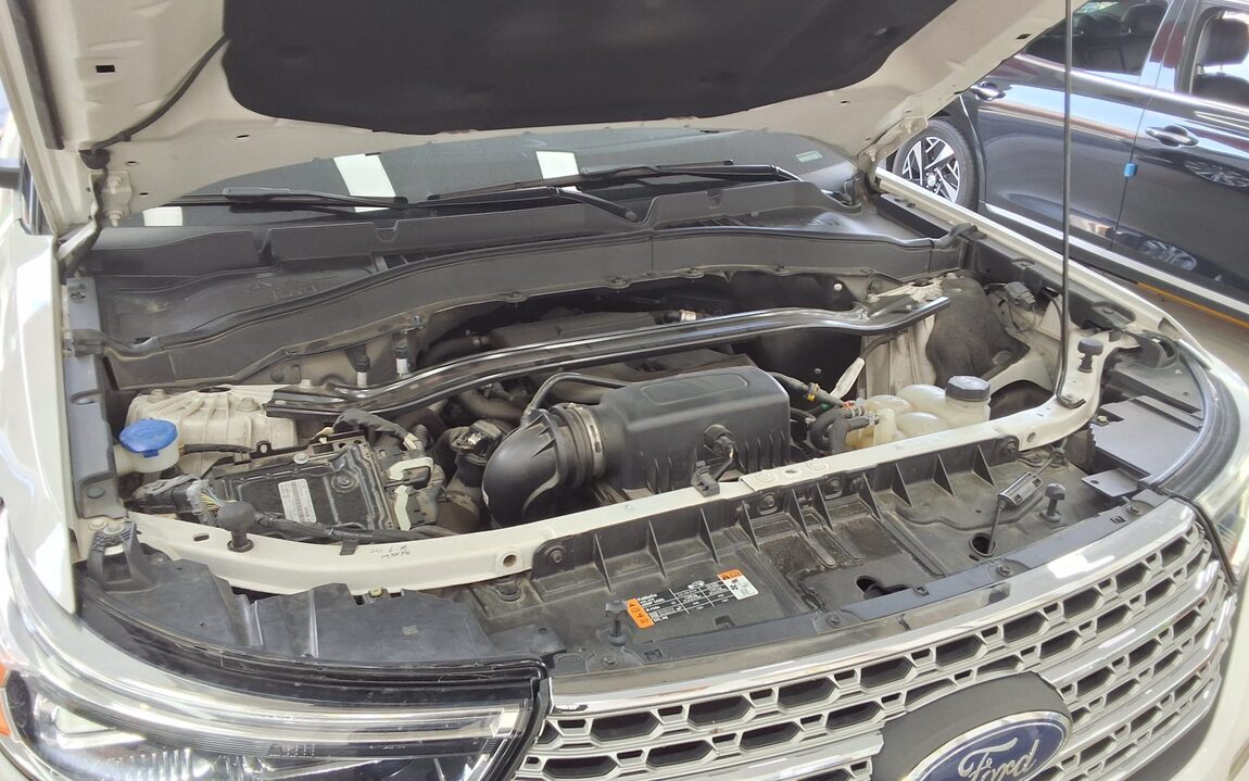 FORD EXPLORER (6TH GEN) 2.3 AWD LIMITED 2020 - zdjęcie 22