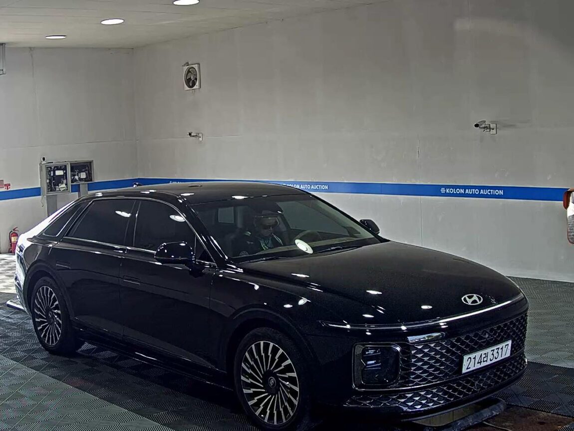 HYUNDAI THE ALL NEW GRANDEUR GASOLINE 3.5 2WD CALLIGRAPHY 2023 - zdjęcie 3